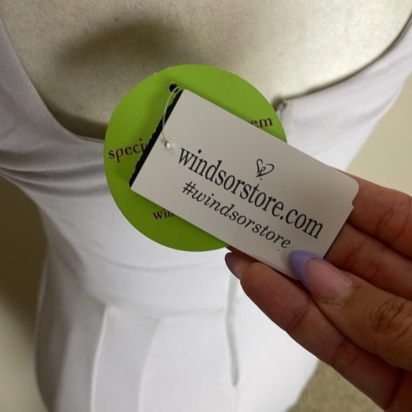 Windsor Maxi Mermaid Gown - Picture 7 of 7